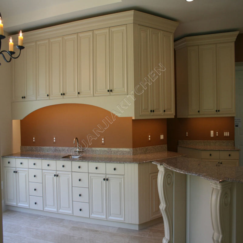 European Style Frameless Maple Solidwood Kitchen Cabinets