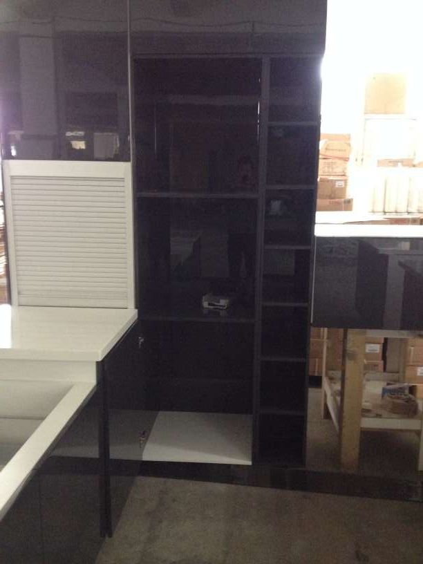 Lacquering  kitchen furnitures 